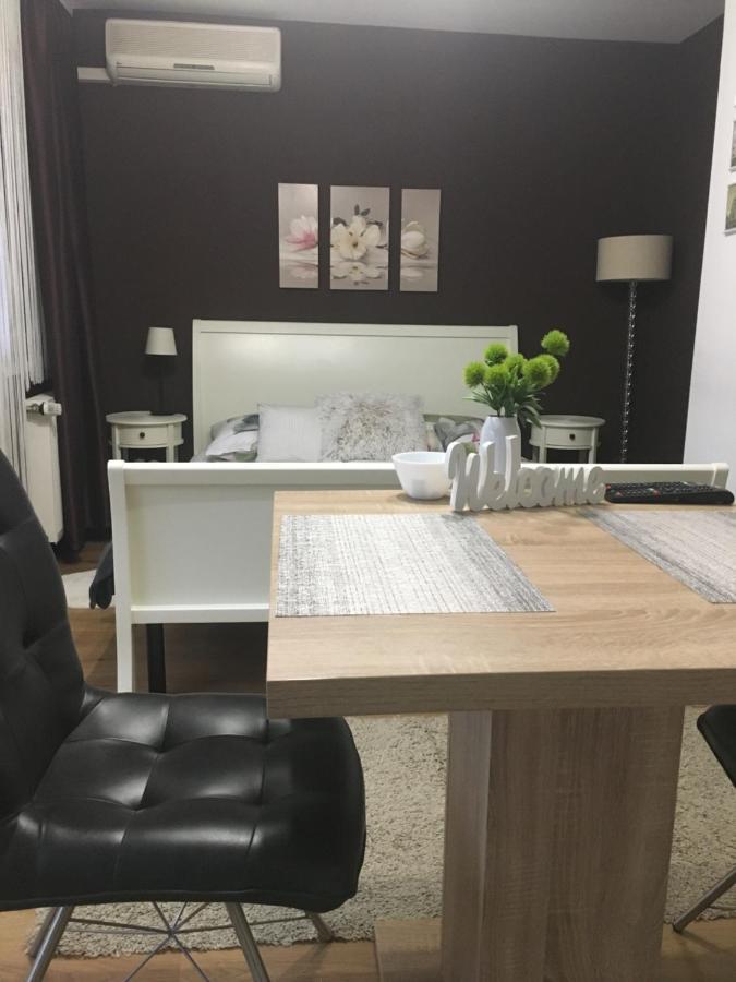 Magnolia Apartment, Osijek - Self Check In 오시예크 외부 사진